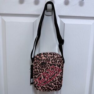 NWT Von Dutch Cheetah 🐆 Print Crossbody Bag